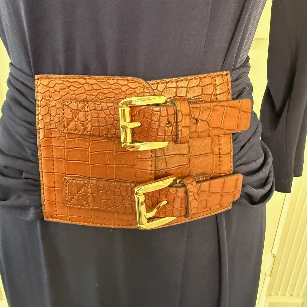 Boston Proper Navy Blue Maxi Dress 3/4 Sleeve Brown Croc Belted Ruched Size M - Picture 2 of 8